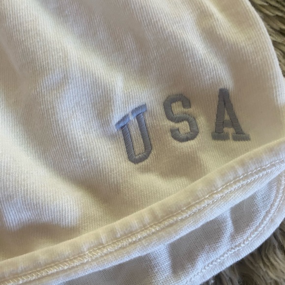 BRANDY MELVILLE white USA sweat shorts - Picture 3 of 6